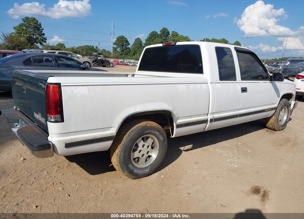 1998 CHEVROLET C1500 FLEETSIDE VIN: 2GCEC19R1W1161085