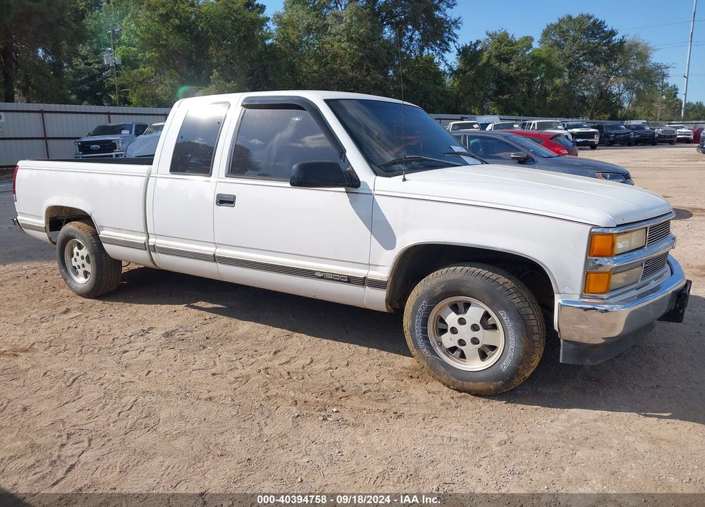 1998 CHEVROLET C1500 FLEETSIDE VIN: 2GCEC19R1W1161085