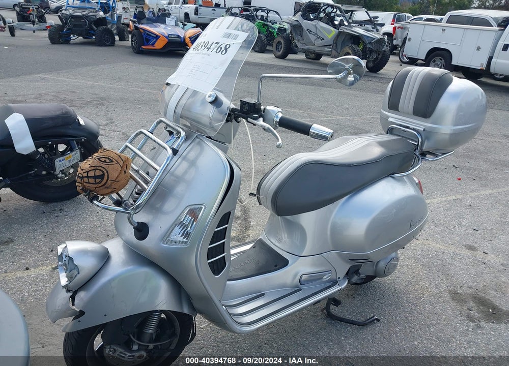 2016 VESPA GTS 300 SUPER VIN: ZAPM459L1G5300304