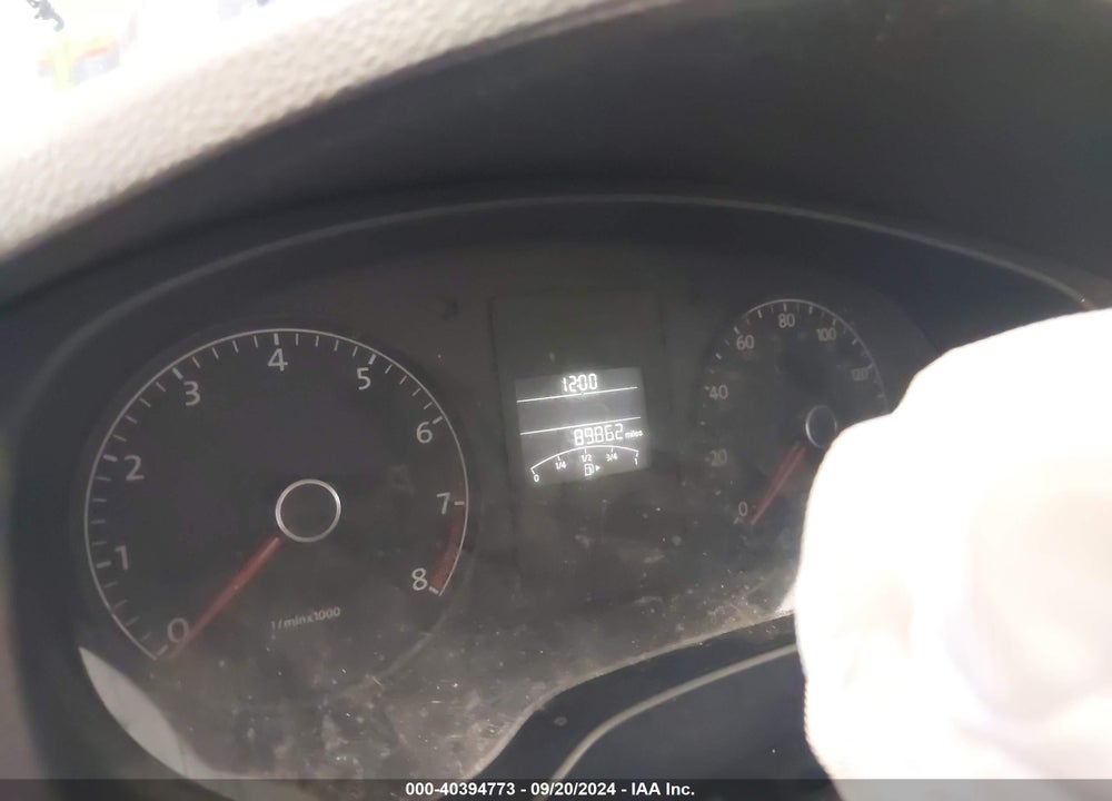 2011 VOLKSWAGEN JETTA 2.5L SE VIN: 3VWDZ7AJ3BM347455