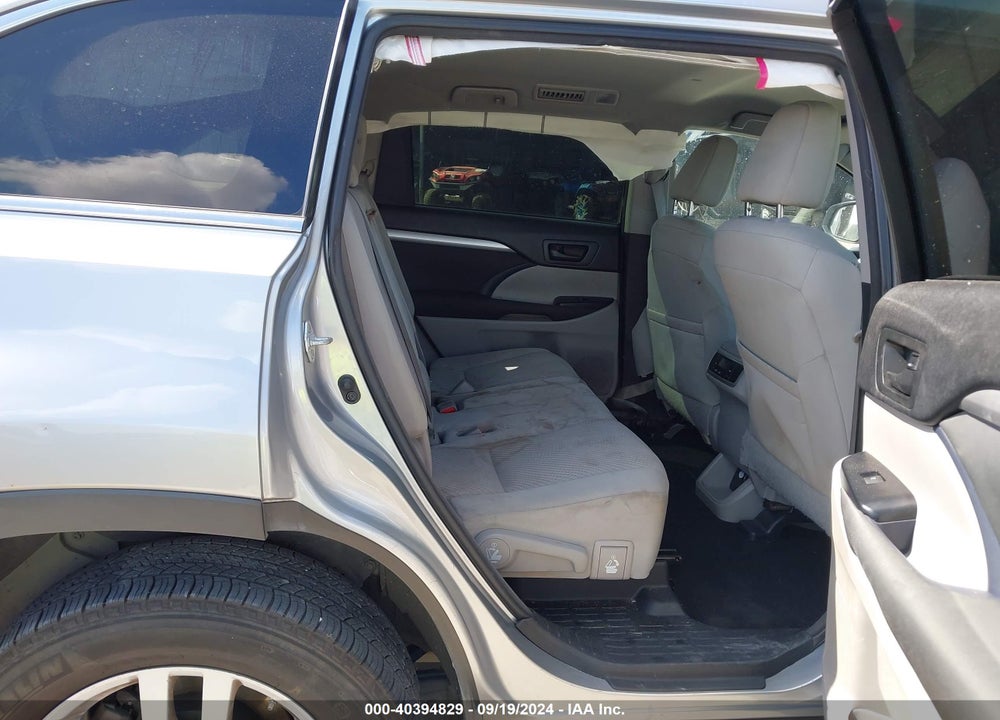 2016 TOYOTA HIGHLANDER LE VIN: 5TDZARFHXGS021838