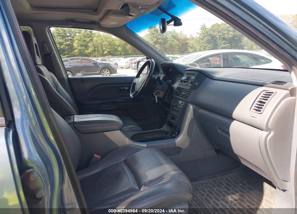 2005 HONDA PILOT EX-L VIN: 2HKYF185X5H507537