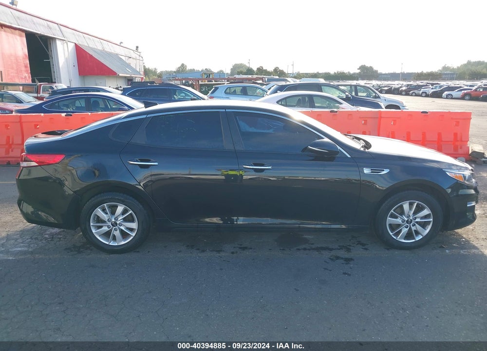 2016 KIA OPTIMA LX VIN: KNAGT4L30G5120457