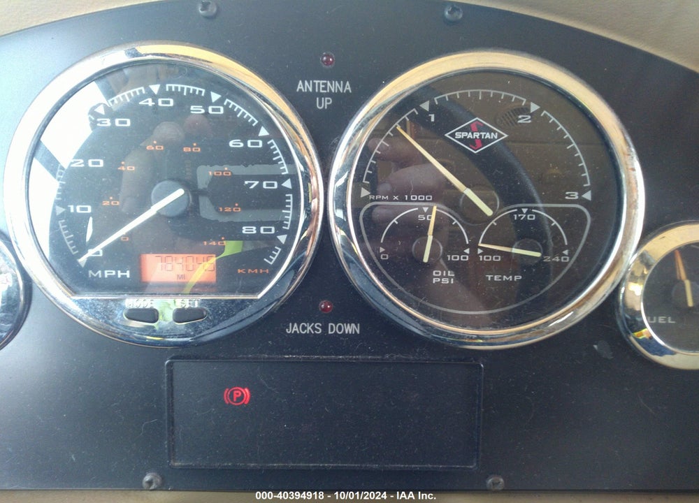2004 SPARTAN MOTORS MOTORHOME 4VZ VIN: 4VZBR1D974C045890