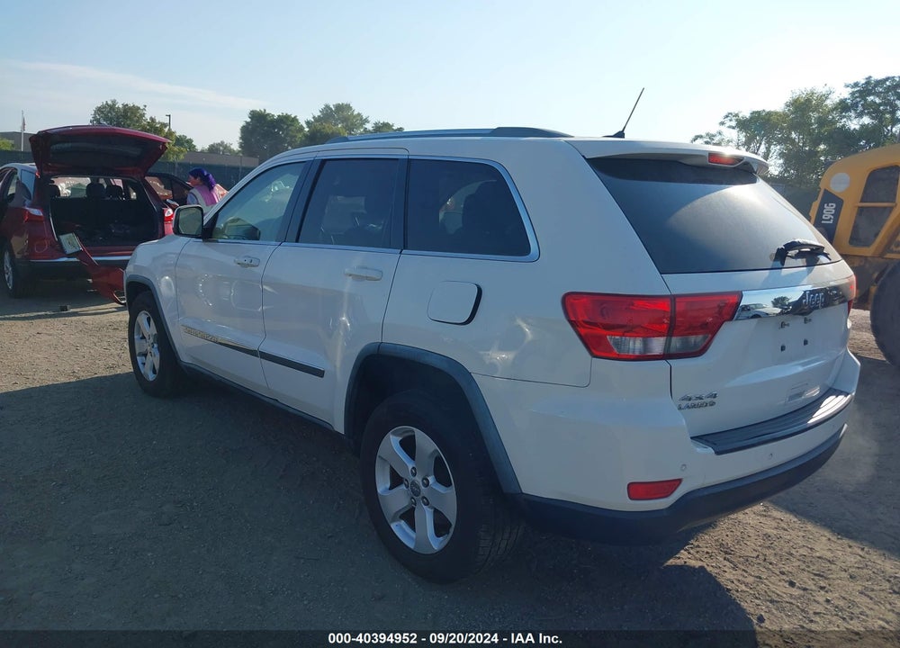 2011 JEEP GRAND CHEROKEE LAREDO VIN: 1J4RR4GG2BC597753