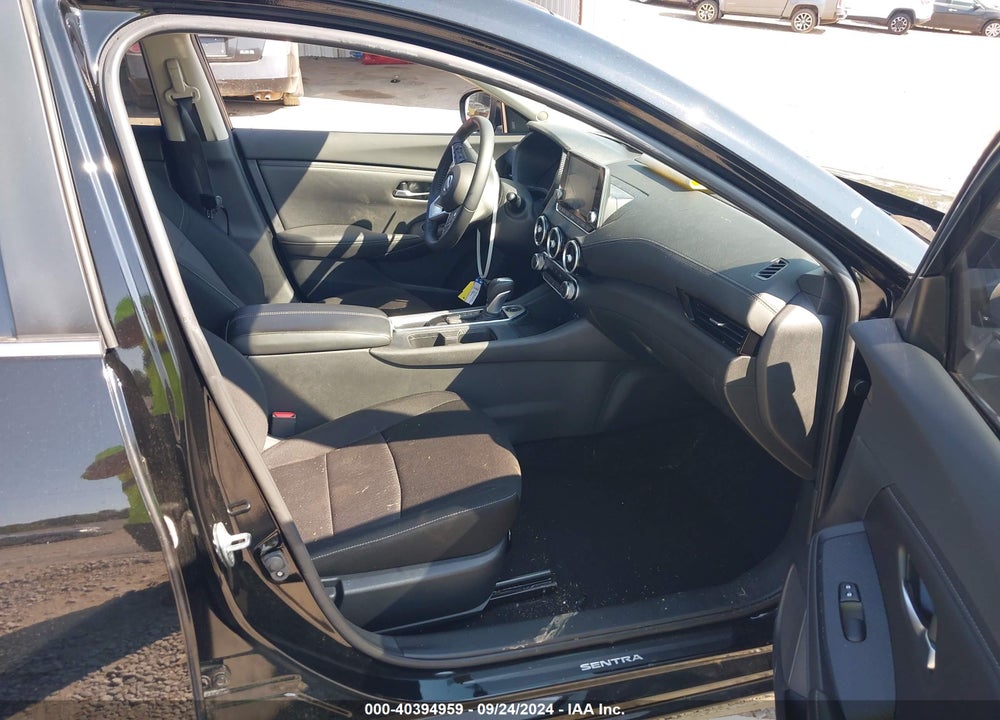 2022 NISSAN SENTRA SV XTRONIC CVT VIN: 3N1AB8CV1NY245751