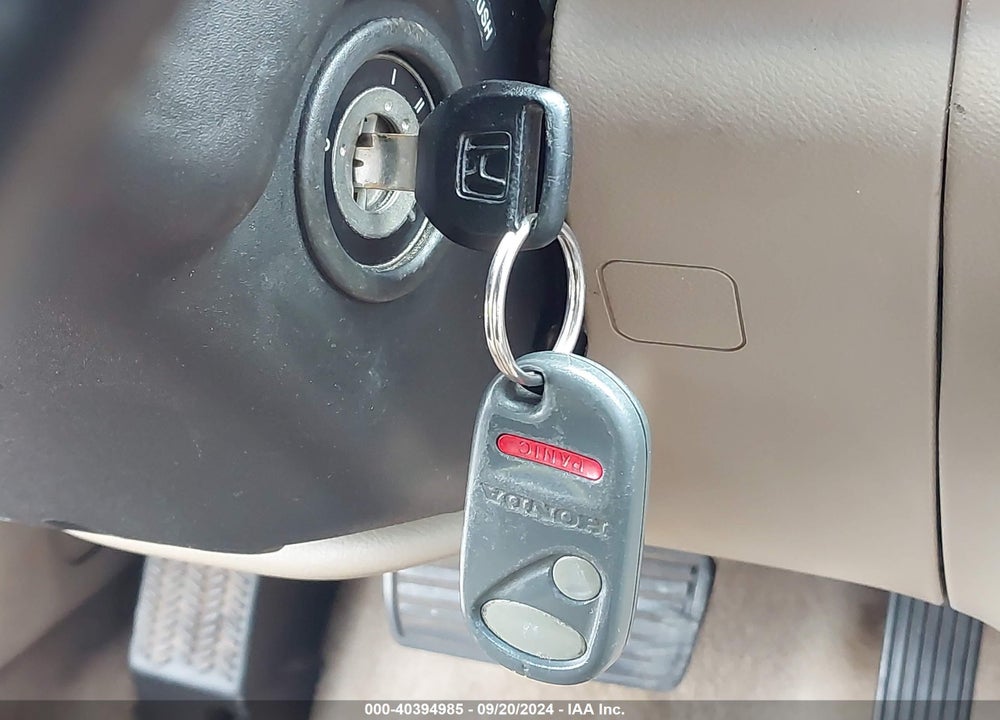1997 HONDA ACCORD SE VIN: 1HGCD5608VA052663