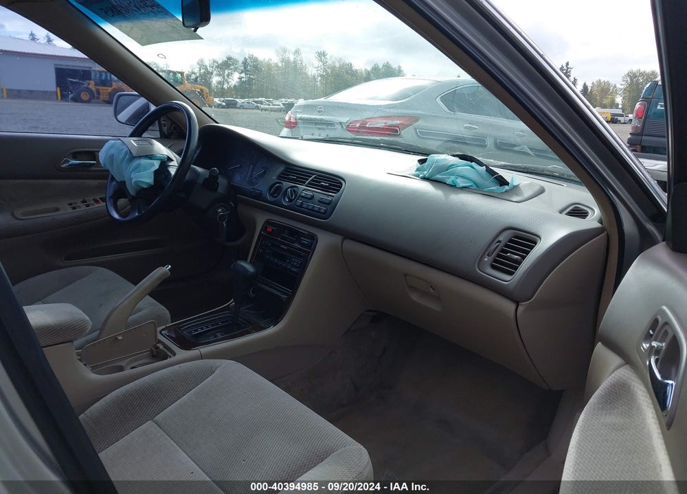 1997 HONDA ACCORD SE VIN: 1HGCD5608VA052663