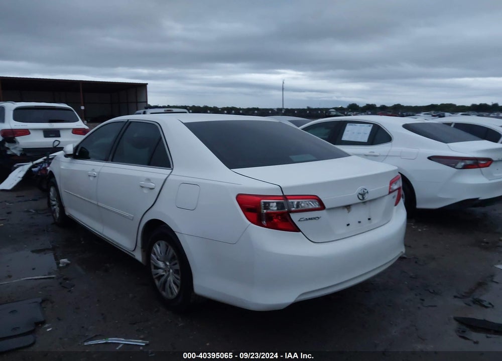 2013 TOYOTA CAMRY LE VIN: 4T4BF1FK1DR307893
