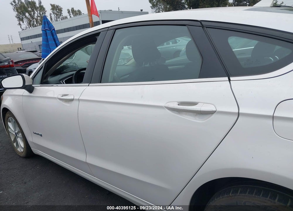 2019 FORD FUSION HYBRID SE VIN: 3FA6P0LU7KR200290