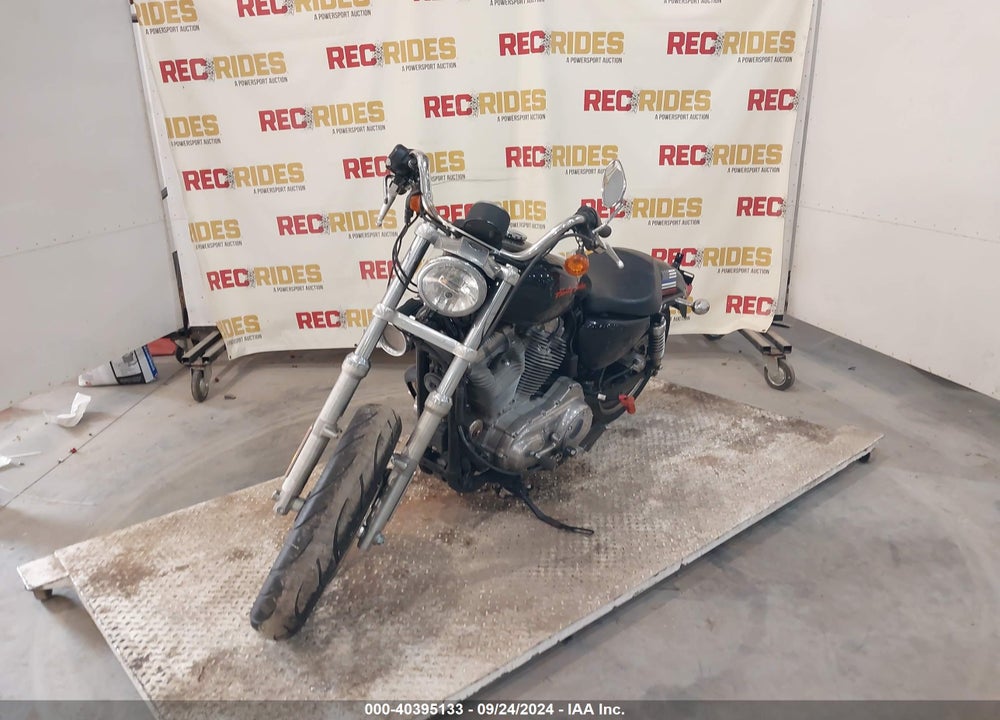 2013 HARLEY-DAVIDSON XL883 SUPERLOW VIN: 1HD4CR212DC419859