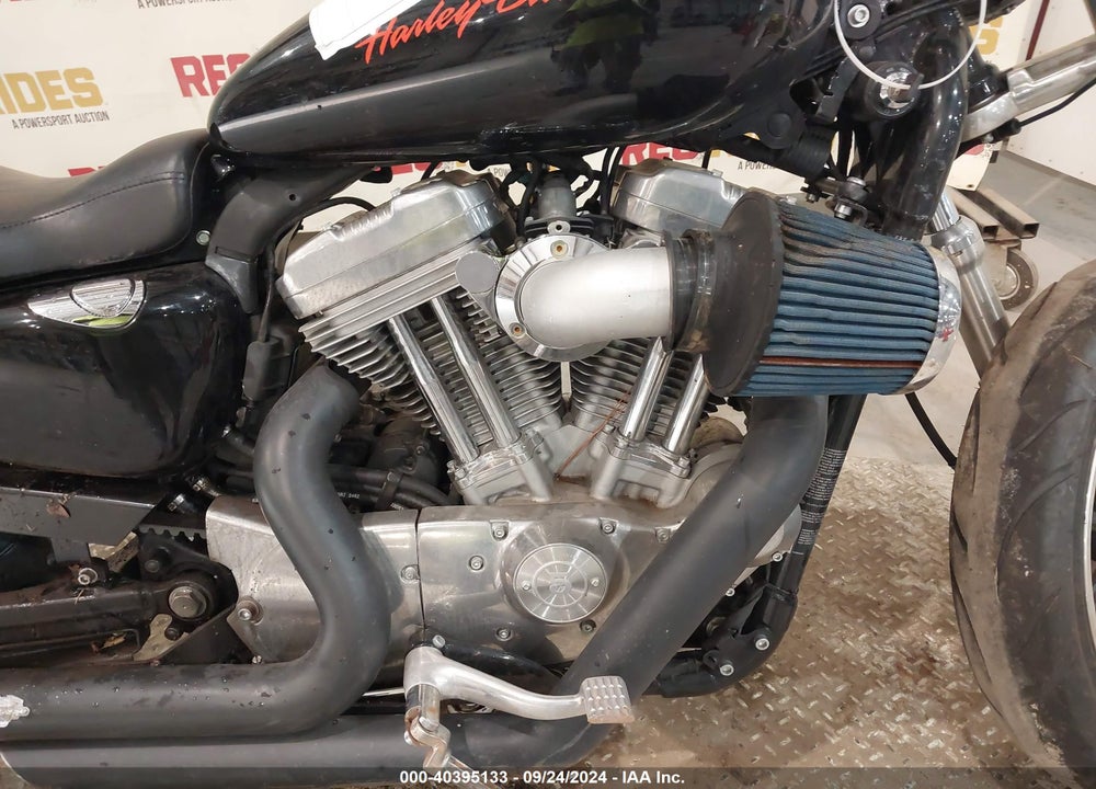 2013 HARLEY-DAVIDSON XL883 SUPERLOW VIN: 1HD4CR212DC419859
