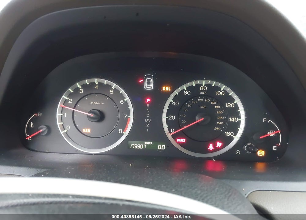 2010 HONDA ACCORD 2.4 EX-L VIN: 1HGCP2F87AA063644
