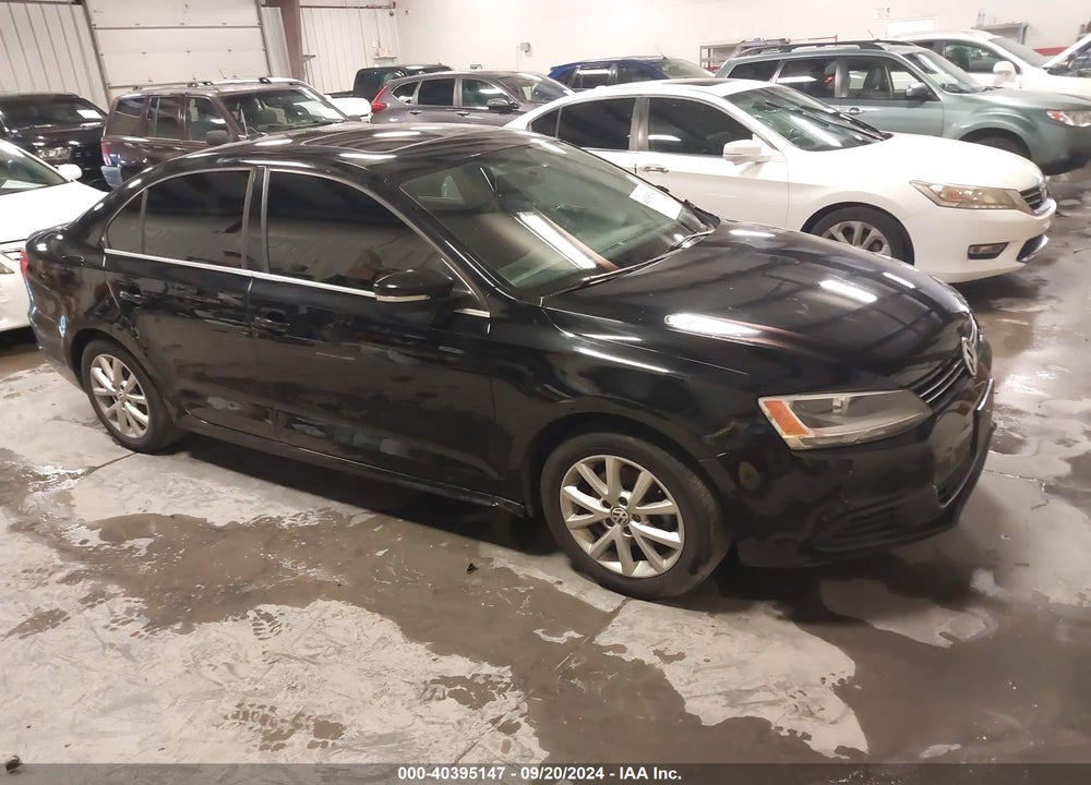 2014 VOLKSWAGEN JETTA 1.8T SE VIN: 3VWD07AJ2EM444676
