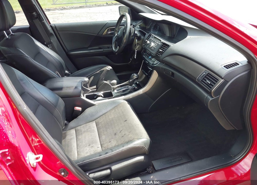 2017 HONDA ACCORD SPORT VIN: 1HGCR2F56HA000626