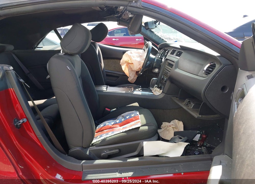 2014 FORD MUSTANG V6 VIN: 1ZVBP8EM3E5217175