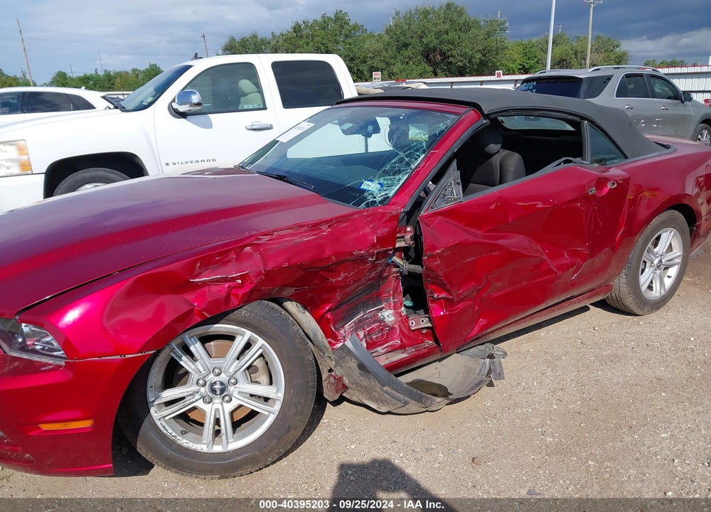 2014 FORD MUSTANG V6 VIN: 1ZVBP8EM3E5217175