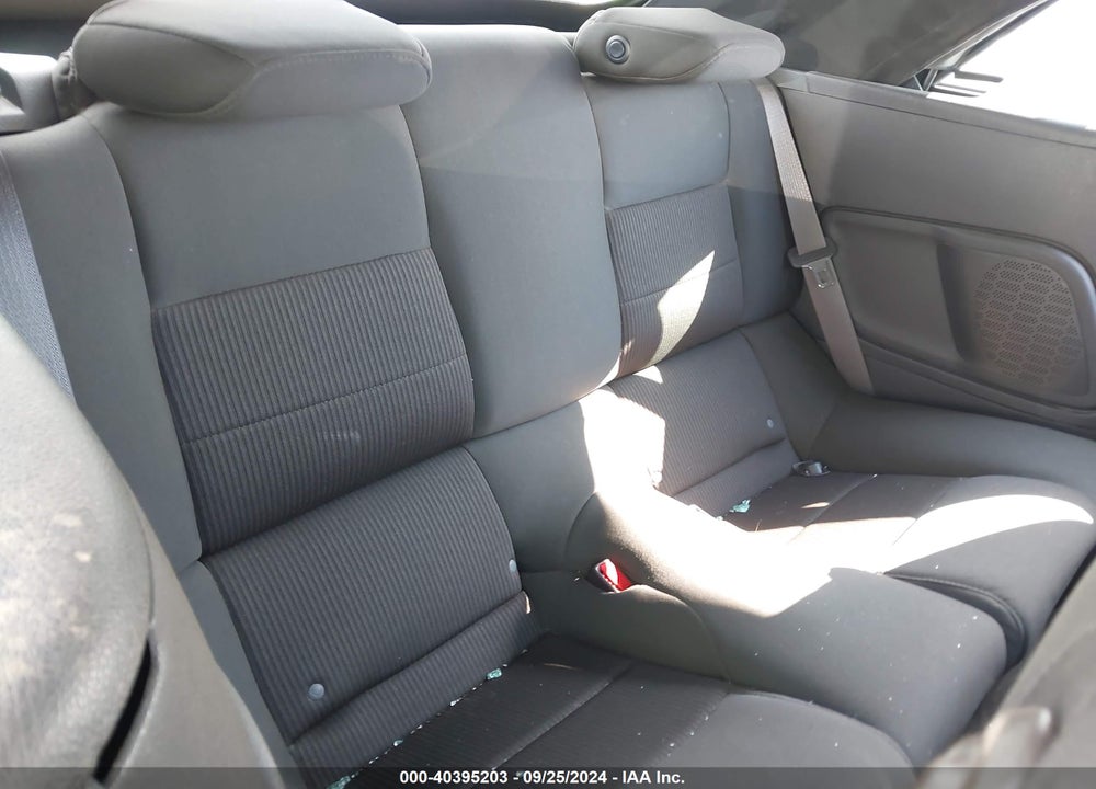 2014 FORD MUSTANG V6 VIN: 1ZVBP8EM3E5217175