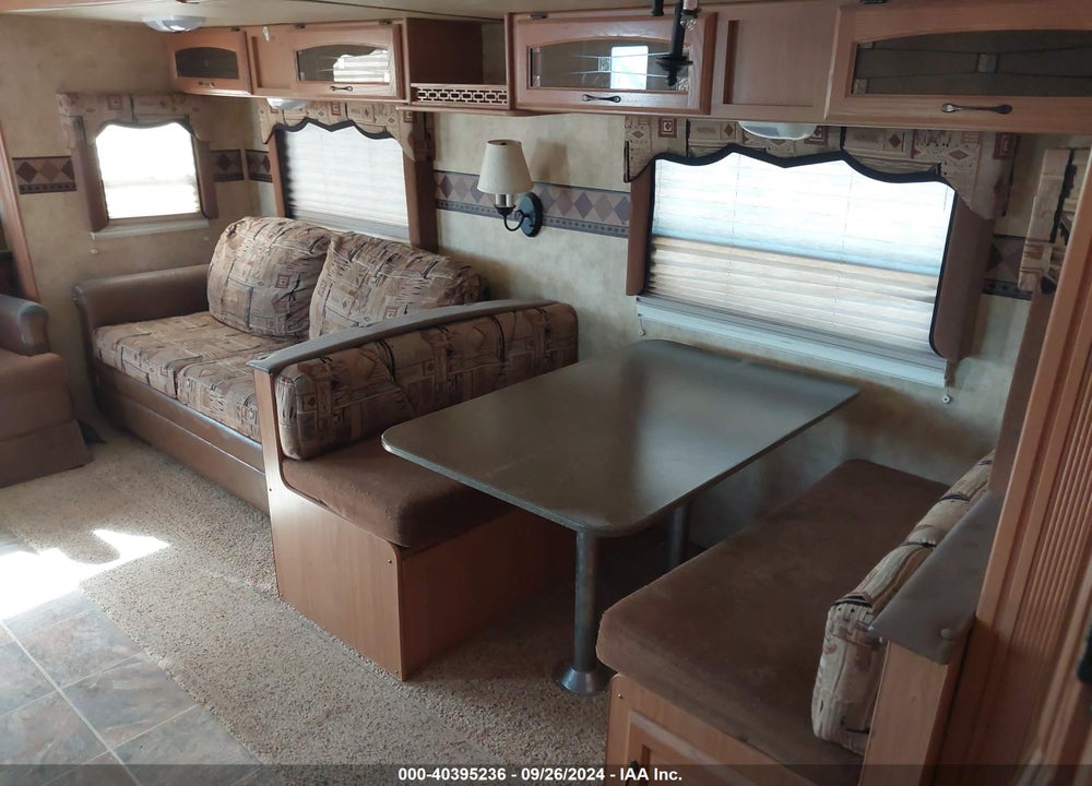 2009 LAREDO 296RE VIN: 4YDT296259L601689