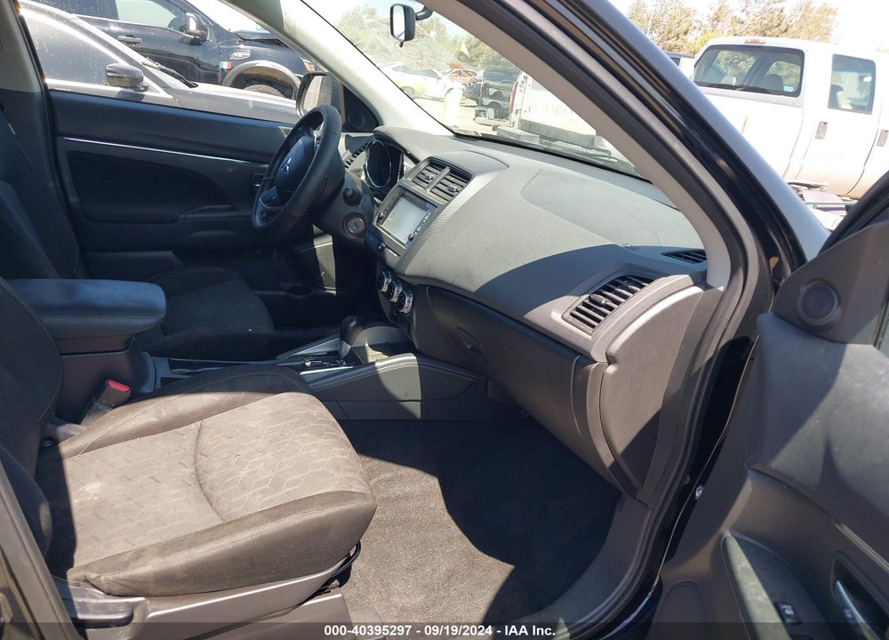 2020 MITSUBISHI OUTLANDER SPORT 2.0 ES VIN: JA4AP3AU5LU005575