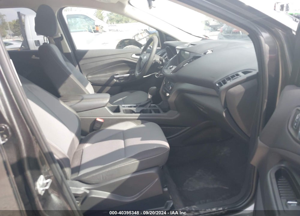 2017 FORD ESCAPE SE VIN: 1FMCU9GD3HUC54056