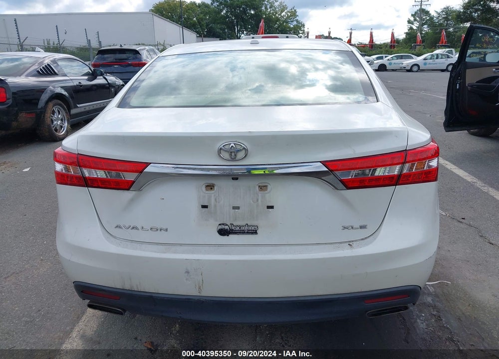 2015 TOYOTA AVALON XLE PREMIUM VIN: 4T1BK1EB4FU163833