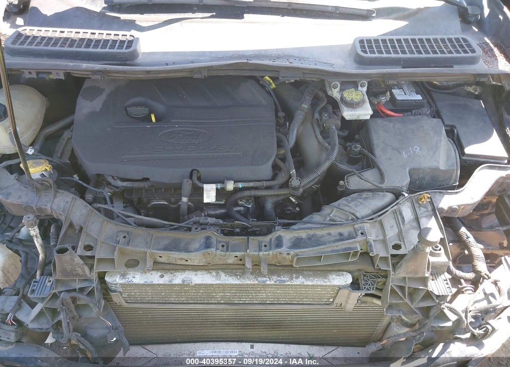 2018 FORD ESCAPE SE VIN: 1FMCU0GD2JUA43366