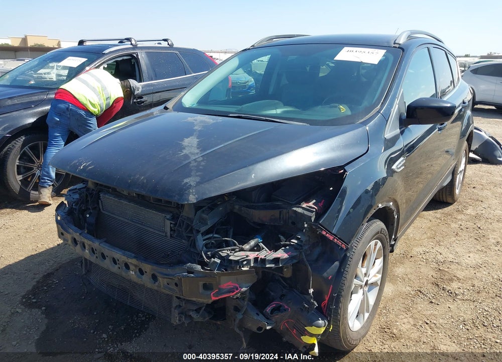 2018 FORD ESCAPE SE VIN: 1FMCU0GD2JUA43366