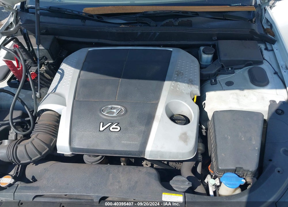 2010 HYUNDAI GENESIS 3.8 VIN: KMHGC4DE4AU076104