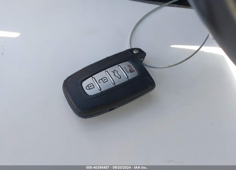 2010 HYUNDAI GENESIS 3.8 VIN: KMHGC4DE4AU076104