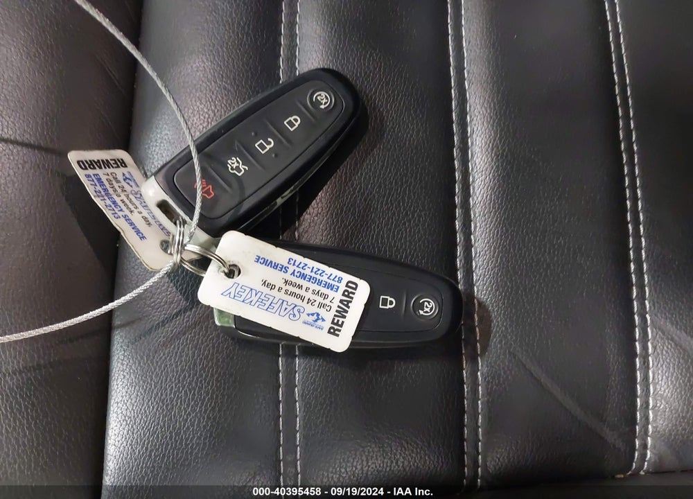 2018 FORD ESCAPE TITANIUM VIN: 1FMCU9J90JUD60524