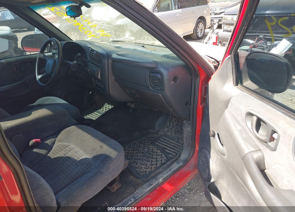 2000 CHEVROLET S-10 LS VIN: 1GCCS1442YK110283