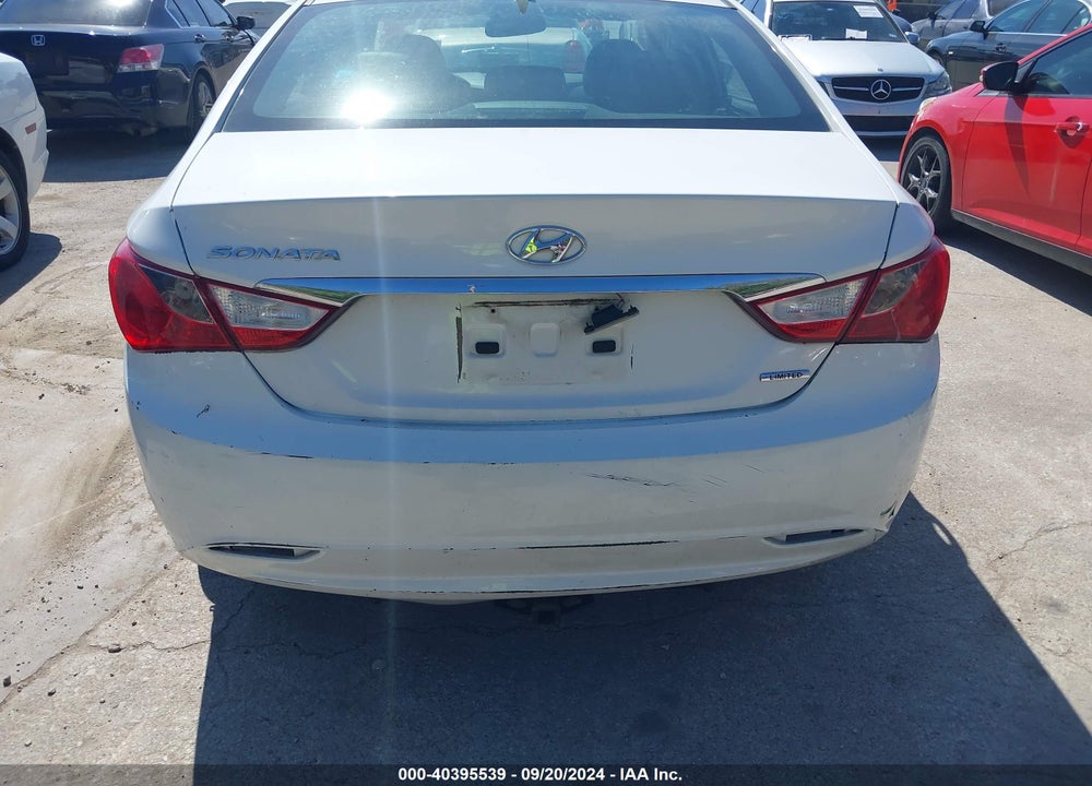 2011 HYUNDAI SONATA LIMITED VIN: 5NPEC4AC3BH029401