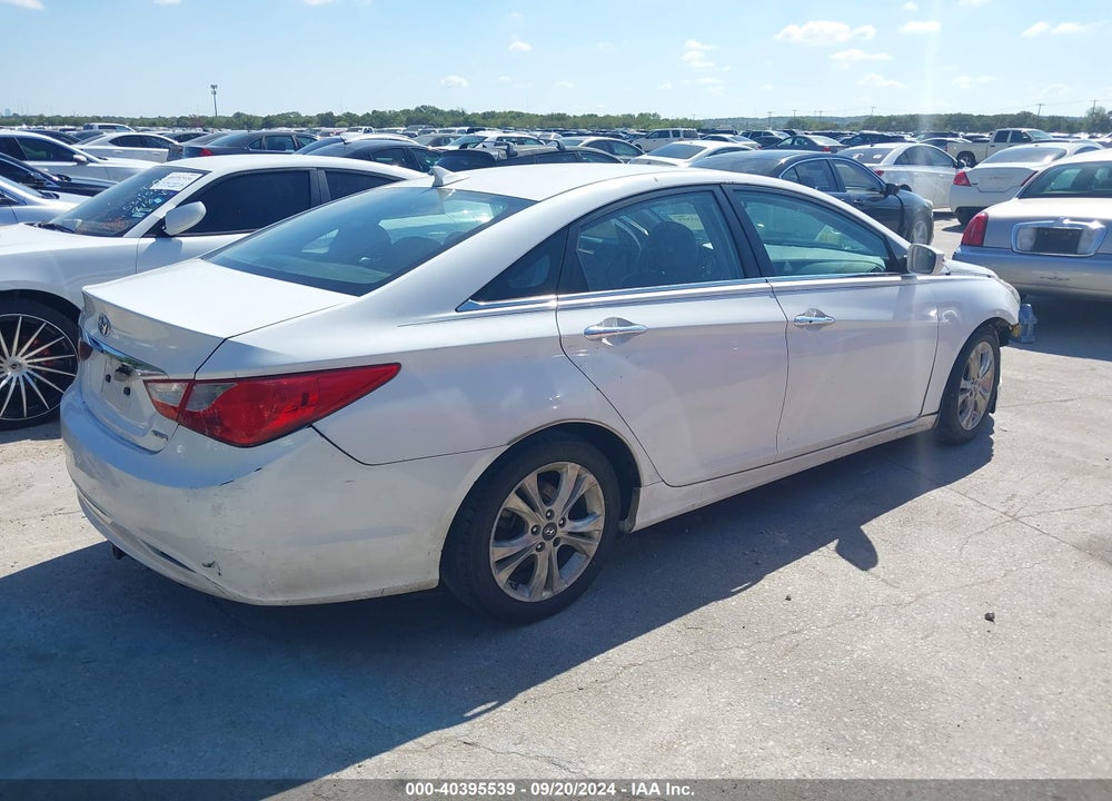 2011 HYUNDAI SONATA LIMITED VIN: 5NPEC4AC3BH029401