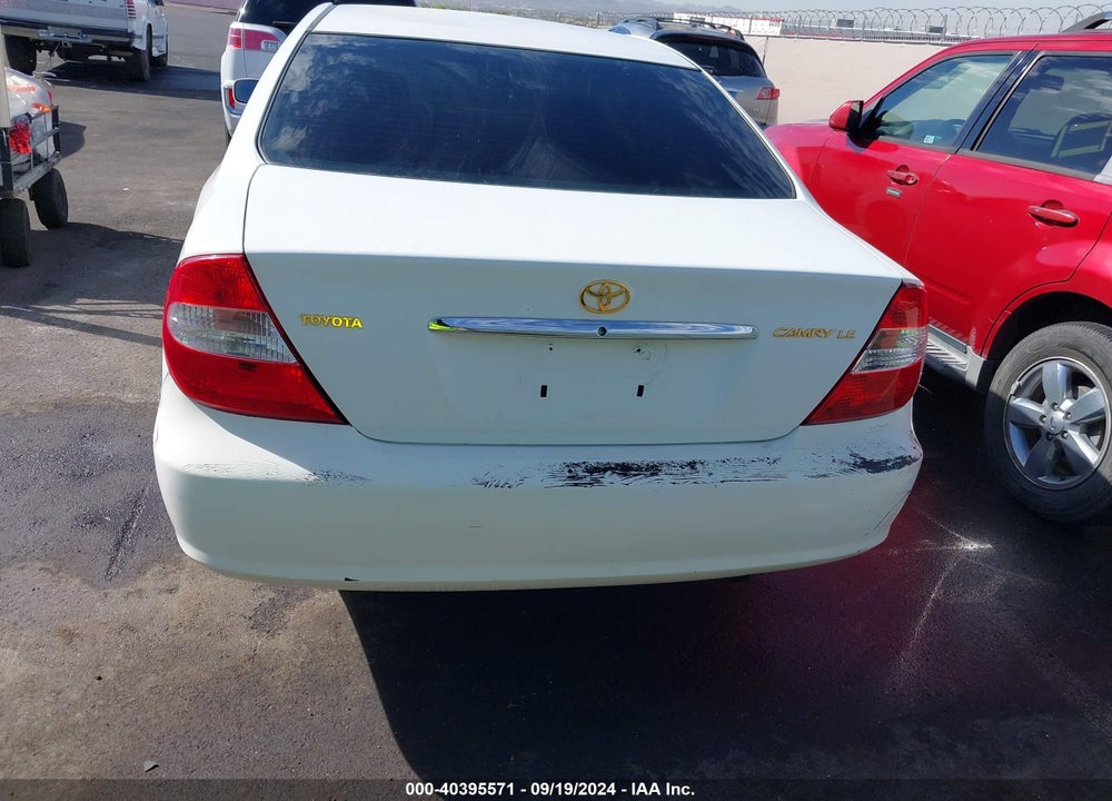 2002 TOYOTA CAMRY LE VIN: JTDBE32K620029273