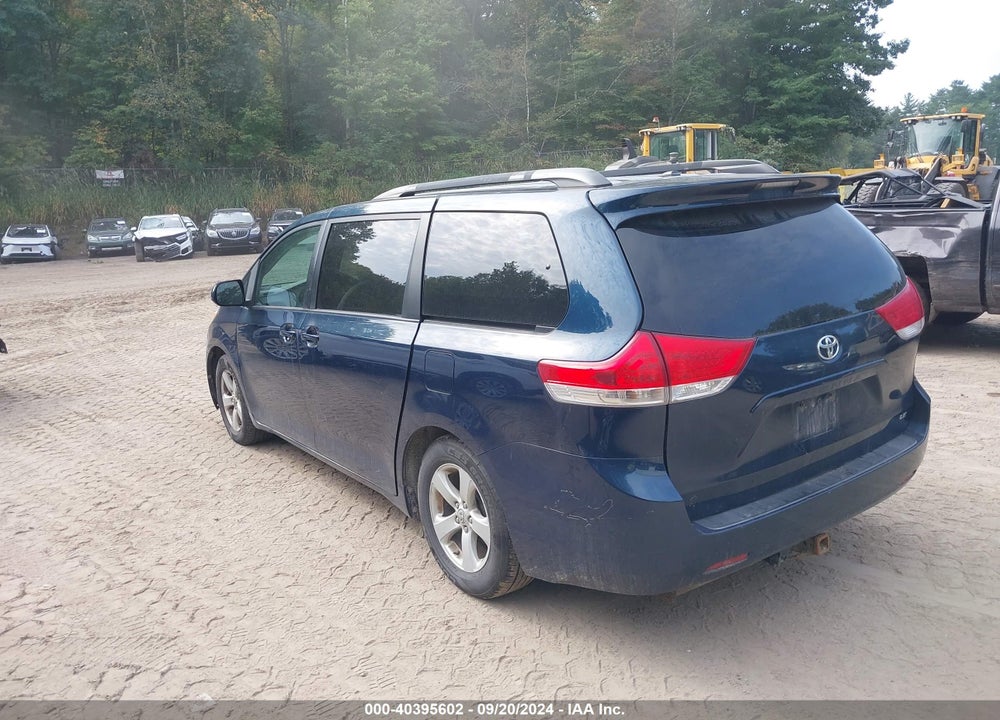2011 TOYOTA SIENNA LE V6 VIN: 5TDKK3DC0BS081199