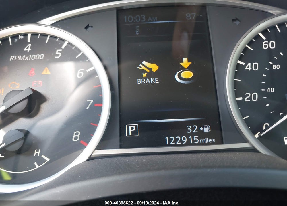 2018 NISSAN SENTRA SV VIN: 3N1AB7AP6JY271058