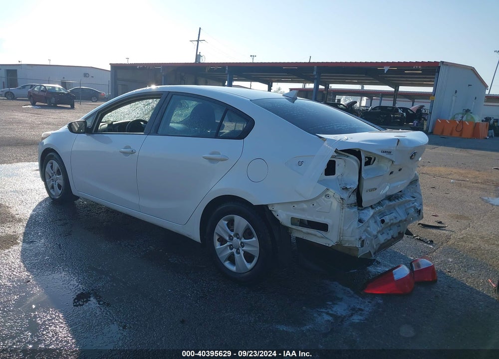 2016 KIA FORTE LX VIN: KNAFX4A67G5556803
