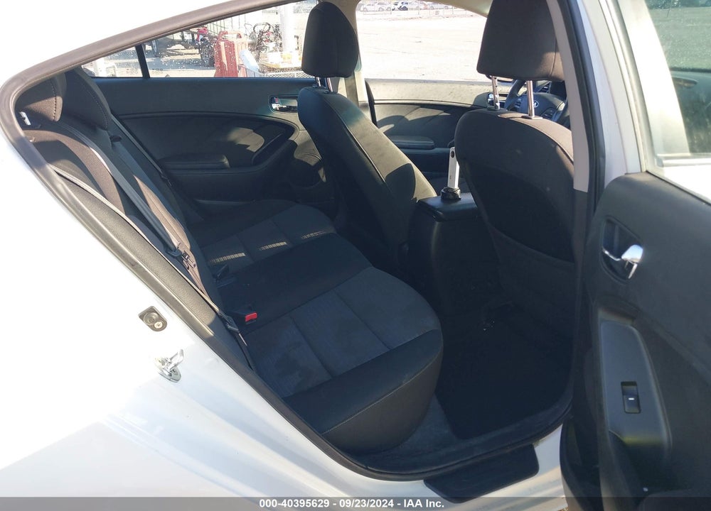 2016 KIA FORTE LX VIN: KNAFX4A67G5556803