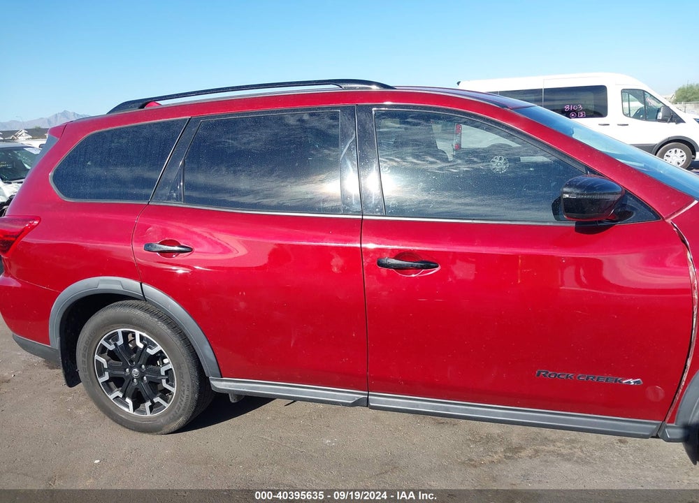 2020 NISSAN PATHFINDER SV 2WD VIN: 5N1DR2BN3LC648085