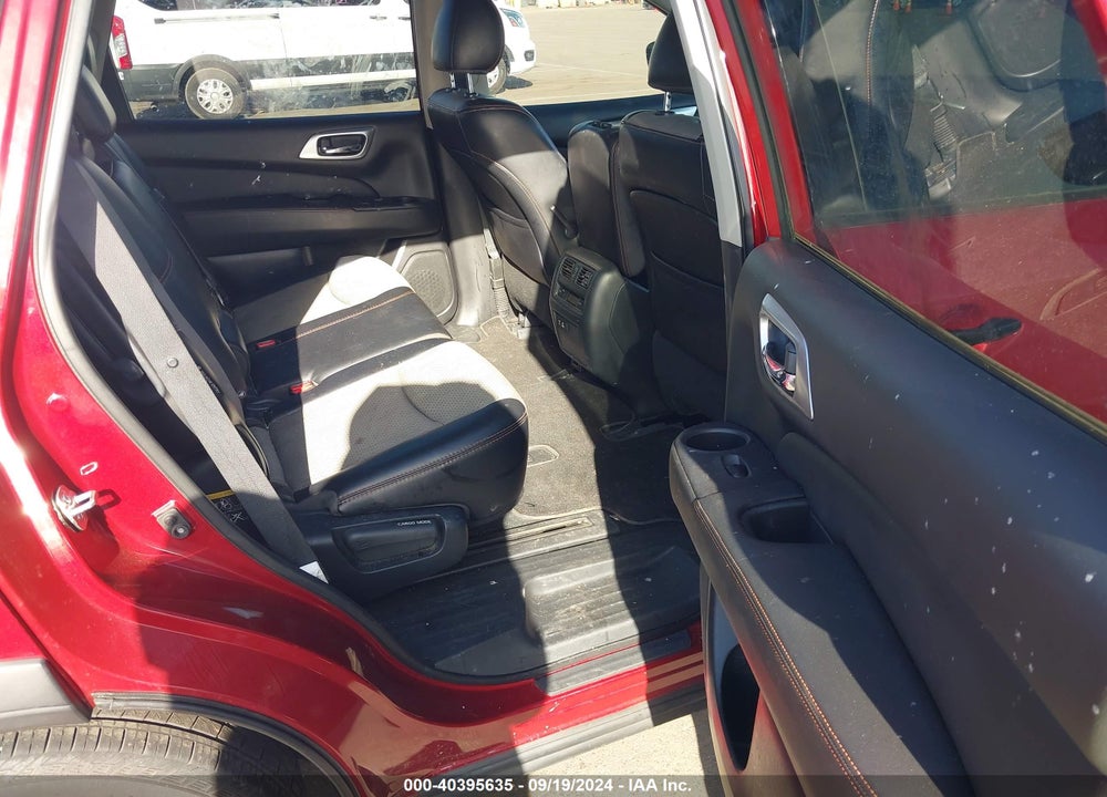 2020 NISSAN PATHFINDER SV 2WD VIN: 5N1DR2BN3LC648085