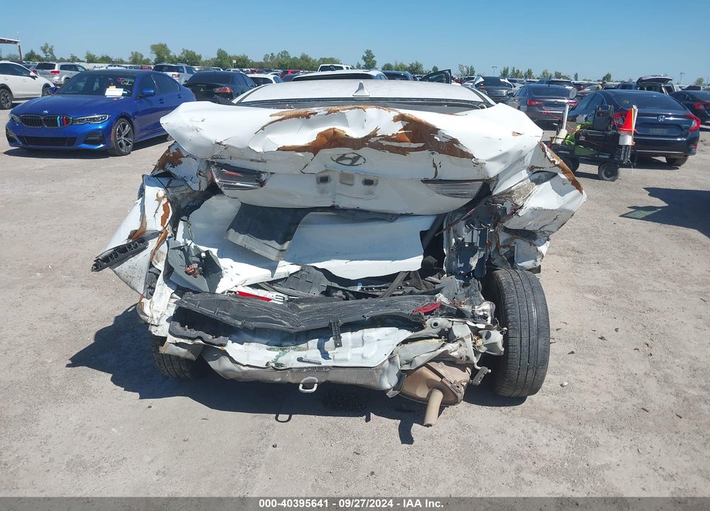 2012 HYUNDAI ELANTRA GLS VIN: 5NPDH4AE0CH148944