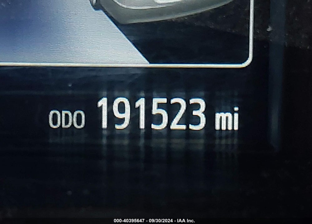 2017 TOYOTA CAMRY SE VIN: 4T1BF1FK6HU330148