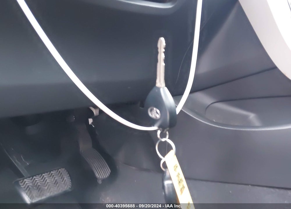 2009 TOYOTA COROLLA S VIN: 1NXBU40E59Z110155