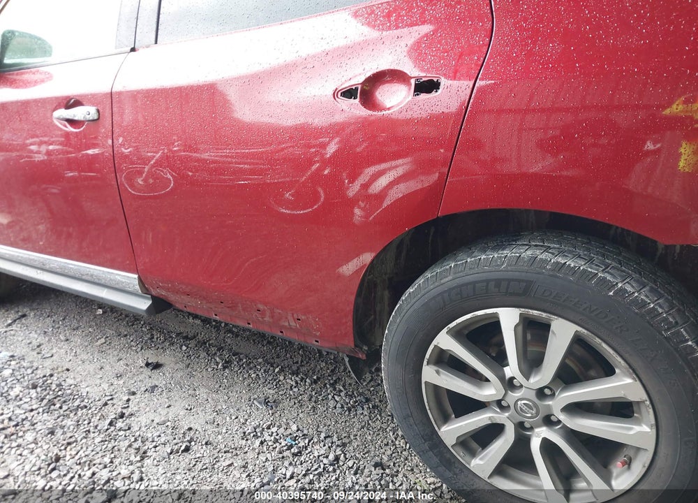 2013 NISSAN PATHFINDER SL VIN: 5N1AR2MM7DC610707