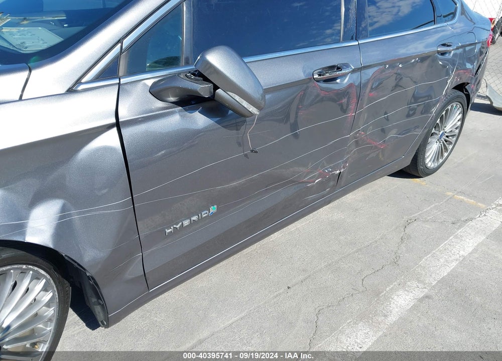 2014 FORD FUSION HYBRID TITANIUM VIN: 3FA6P0RU6ER136402