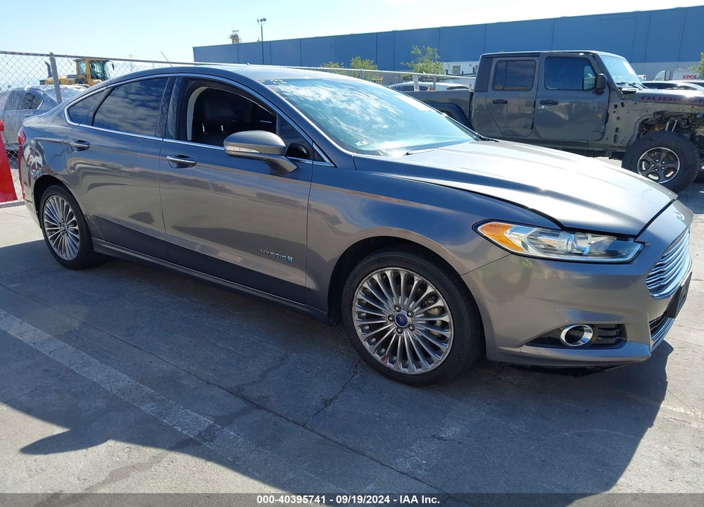 2014 FORD FUSION HYBRID TITANIUM VIN: 3FA6P0RU6ER136402