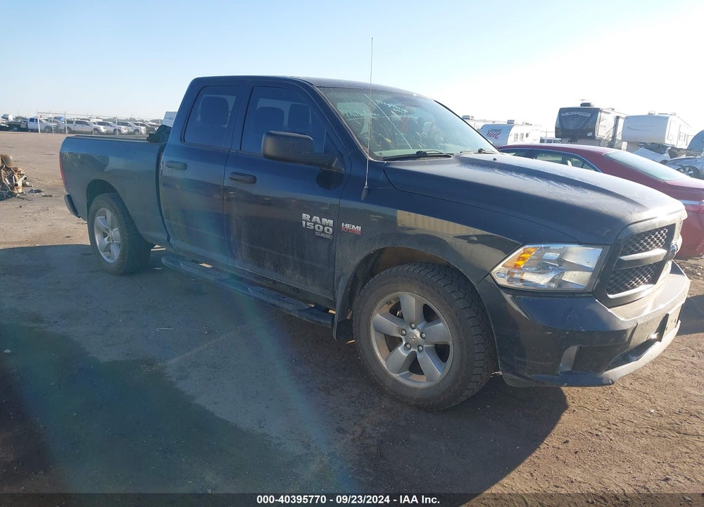 2019 RAM 1500 CLASSIC EXPRESS QUAD CAB 4X4 6'4 BOX VIN: 1C6RR7FT3KS531487
