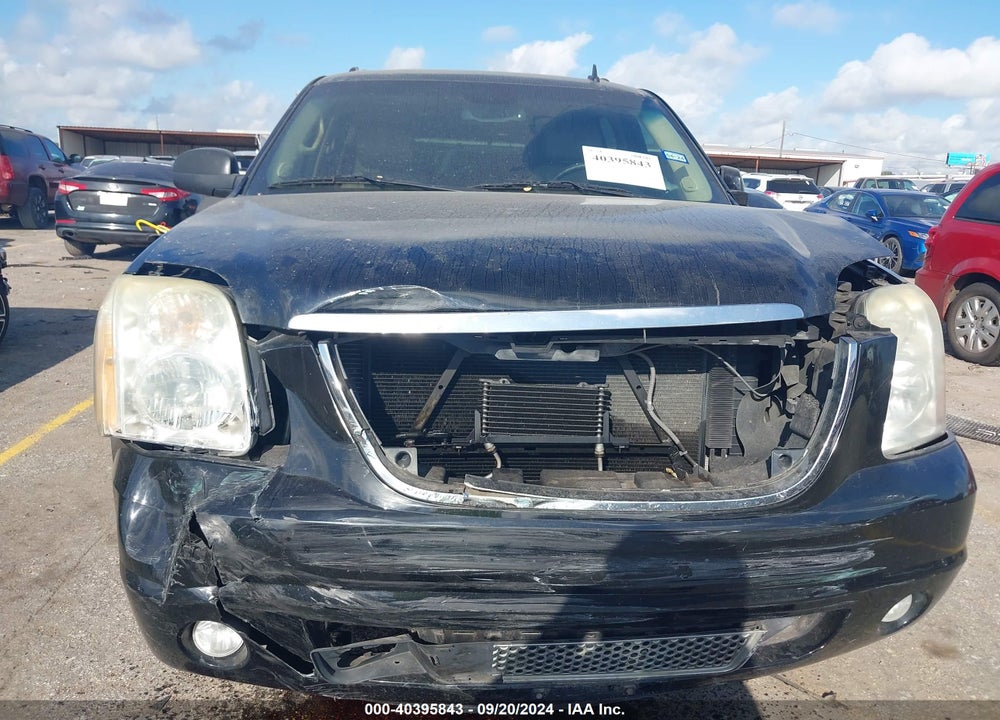2010 GMC YUKON XL 1500 DENALI VIN: 1GKUKMEFXAR168455
