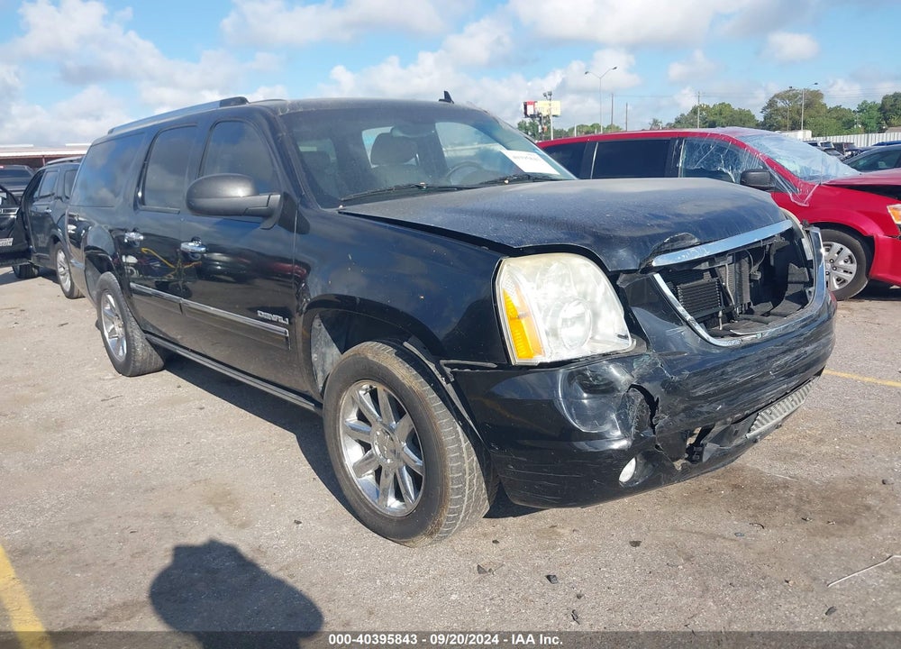 2010 GMC YUKON XL 1500 DENALI VIN: 1GKUKMEFXAR168455